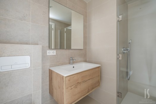 Apartament en lloguer de 2 habitacions a Escaldes-Engordany amb parking