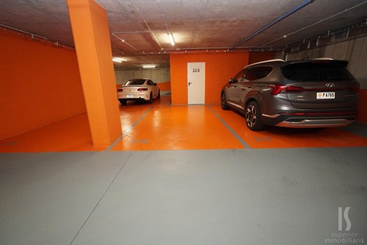 Piso en alquiler de 3 habitaciones en Escaldes-Engordany con terraza y parking