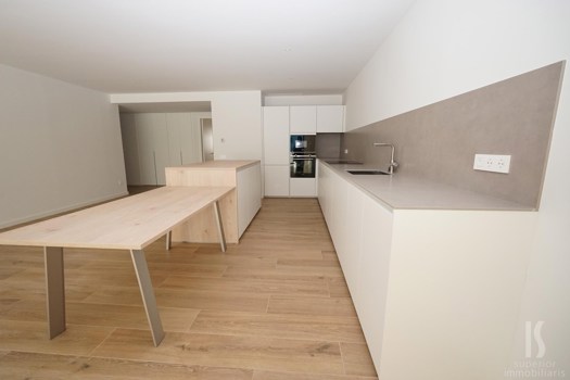 Piso en alquiler de 3 habitaciones en Escaldes-Engordany con terraza y parking