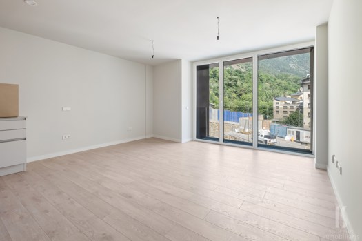 Piso en alquiler de 1 habitación en Escaldes-Engordany con terraza y parking