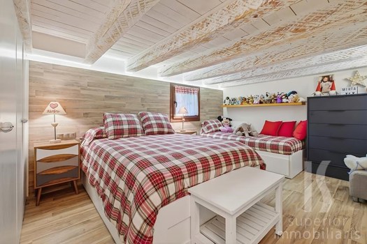 Rustic house for sale with 5 bedrooms in Prats (Canillo) with terrace