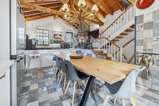 Rustic house for sale with 5 bedrooms in Prats (Canillo) with terrace