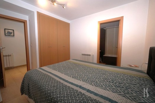 Piso en venta de 2 habitaciones en Encamp con parking