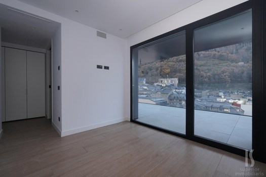 Apartament en lloguer de 3 habitacions a Escaldes-Engordany amb terrassa i parking