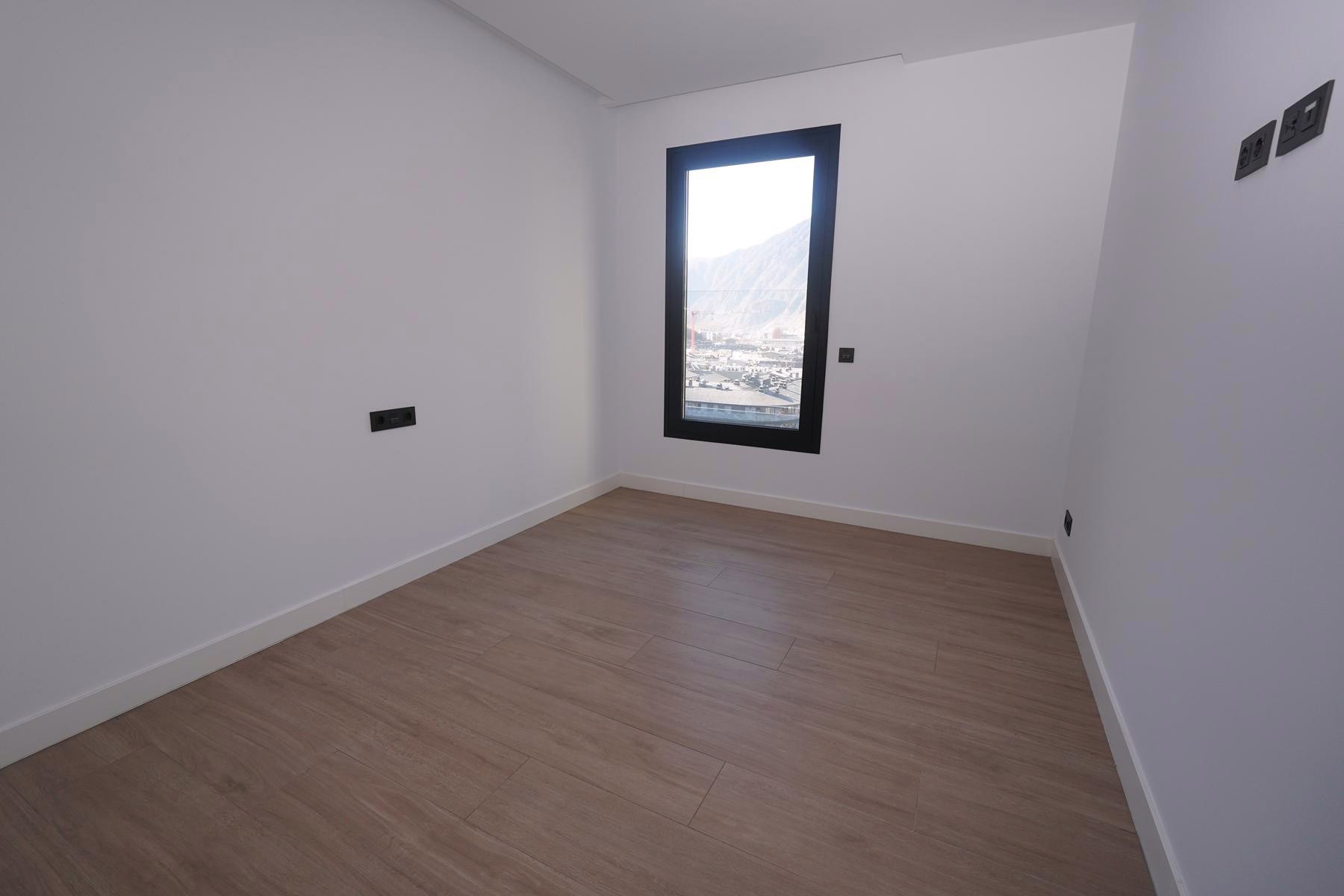 Piso en alquiler de 3 habitaciones en Escaldes-Engordany con terraza y parking