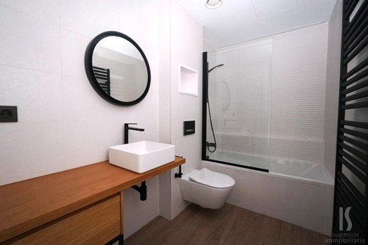 Apartment for rent with 3 bedrooms in Escaldes-Engordany with terrace and parking