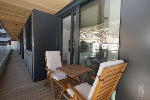 Piso en venta de 3 habitaciones en Escaldes-Engordany con terraza y parking