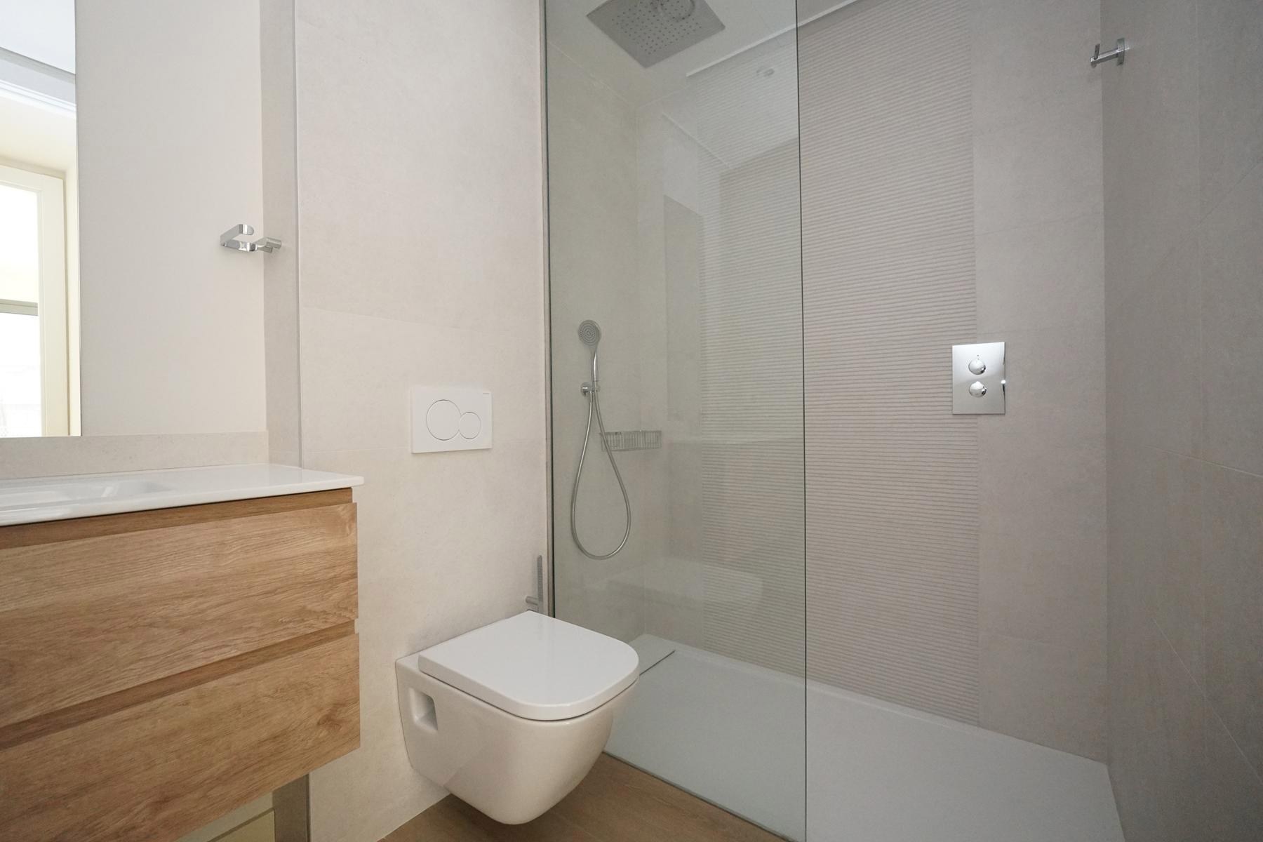 Ático de alquiler en Santa Coloma, 3 habitaciones, 107 metros