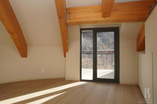 Appartement dernier étage à location avec 2 chambres en Santa Coloma d'Andorra (Andorra la Vella) avec terrasse et parking