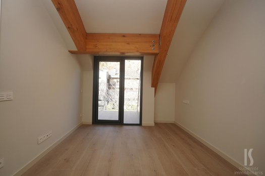 Ático en alquiler de 3 habitaciones en Santa Coloma d'Andorra (Andorra la Vella) con terraza y parking