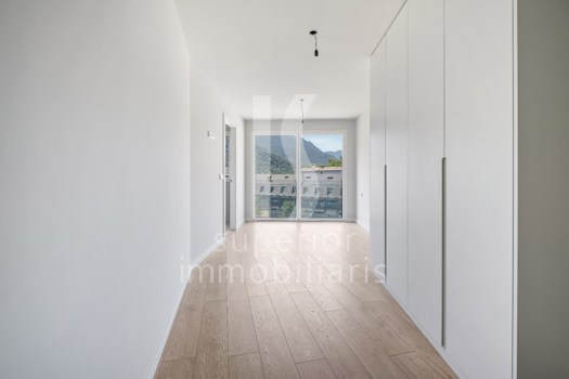 Appartement à location avec 2 chambres en Escaldes-Engordany avec terrasse et parking