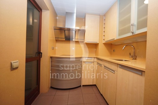 Apartament en lloguer de 3 habitacions a Andorra la Vella amb parking