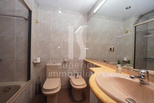 Apartament en lloguer de 3 habitacions a Andorra la Vella amb parking