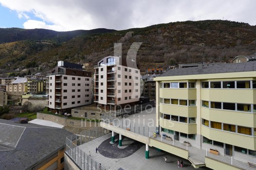 Appartement à location avec 2 chambres en Encamp avec parking