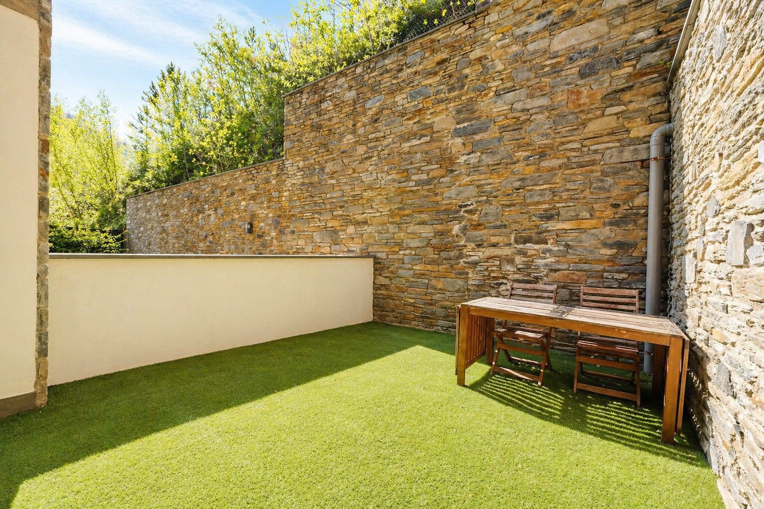 Apartament en venda de 1 habitació a La Cortinada (Ordino) amb terrassa i parking