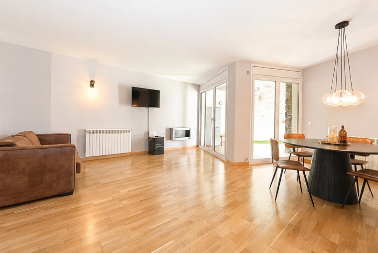 Apartament en venda de 1 habitació a La Cortinada (Ordino) amb terrassa i parking