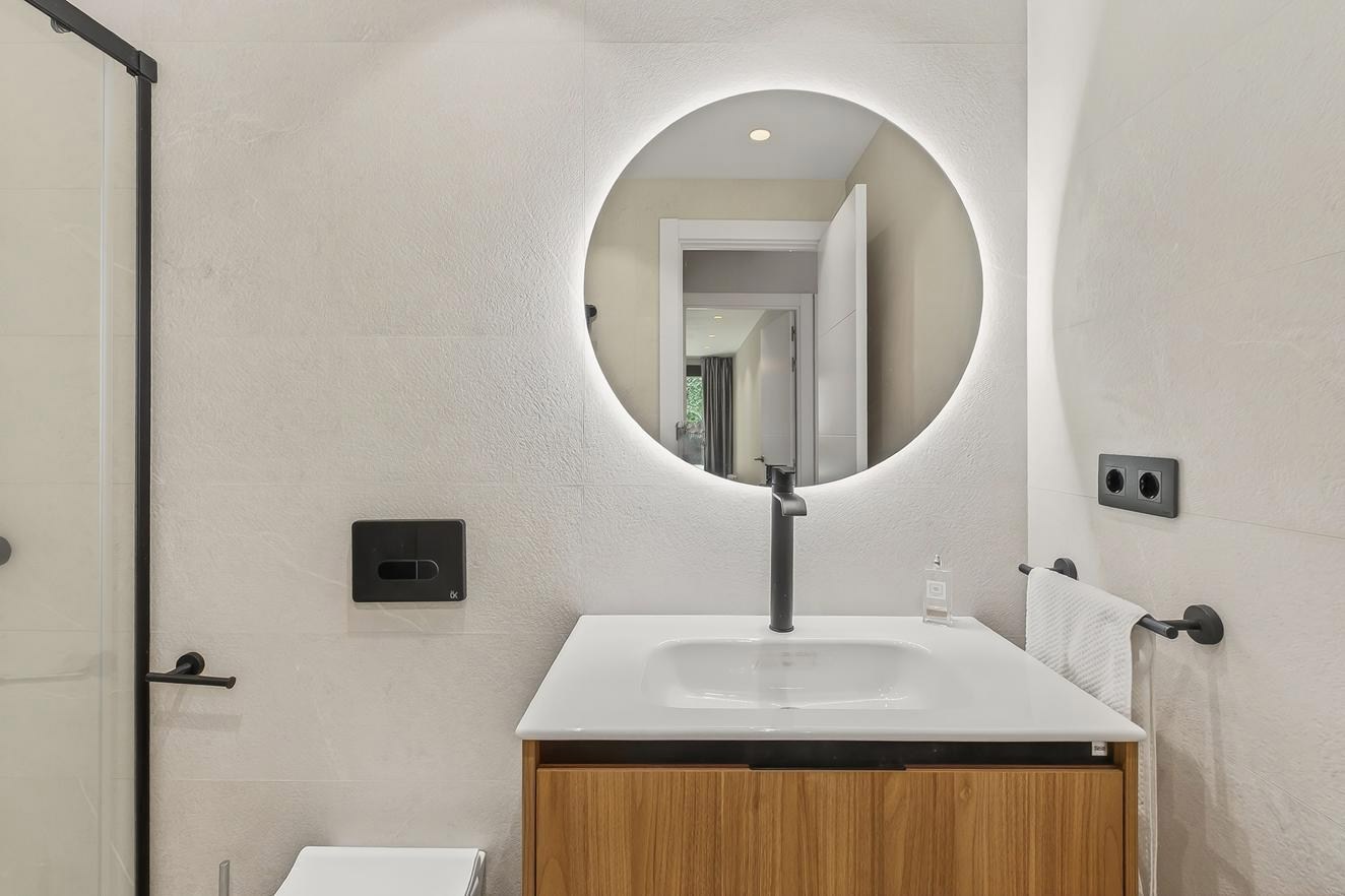 Apartament en venda de 3 habitacions a Ordino amb parking