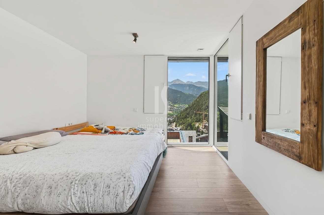 Casa en venta de 4 habitaciones en Anyós (La Massana) con terraza y parking