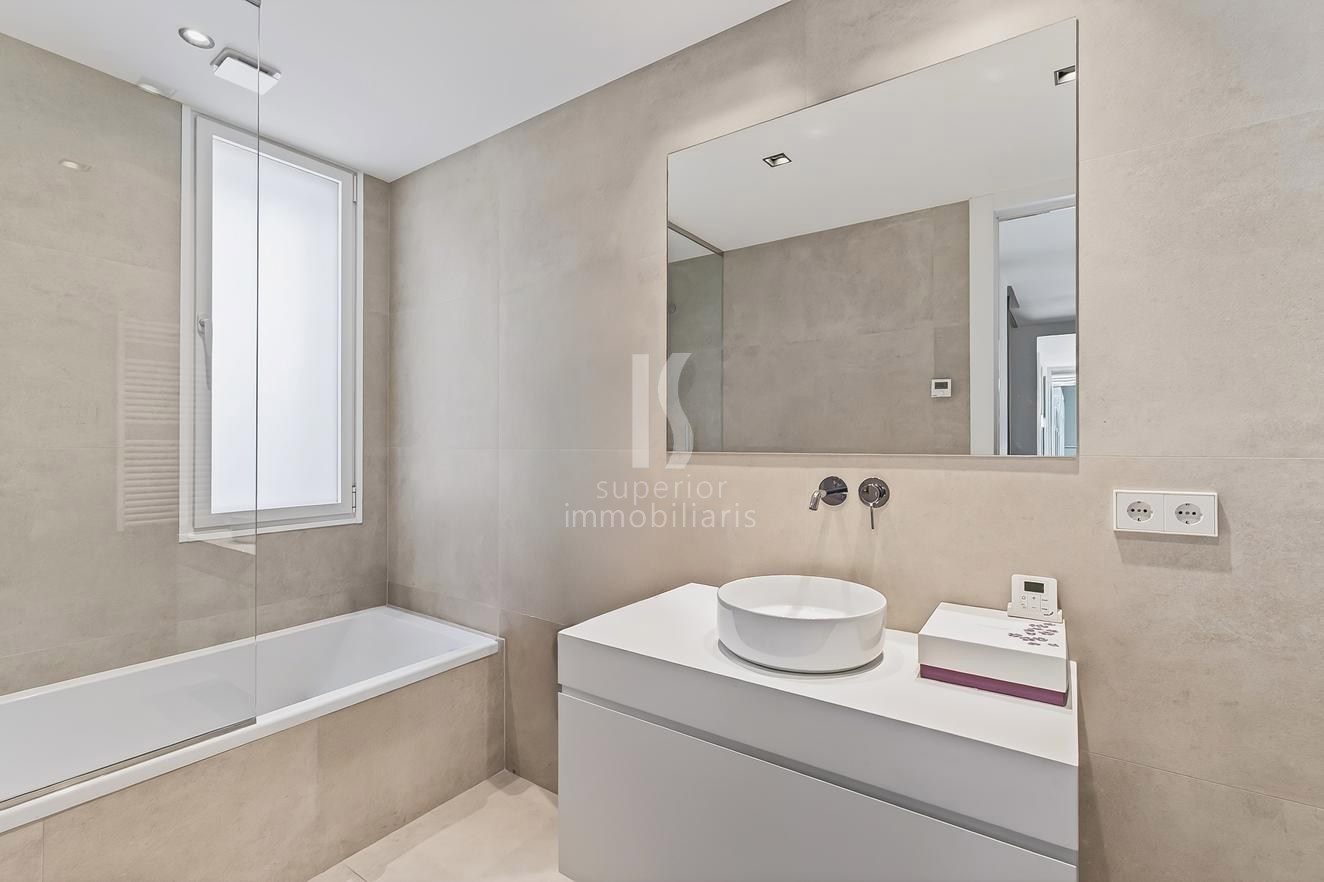 Casa en venta de 4 habitaciones en Anyós (La Massana) con terraza y parking