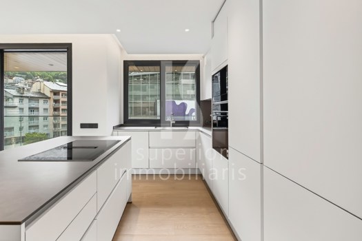 Appartement à vente avec 3 chambres en Escaldes-Engordany avec terrasse et parking