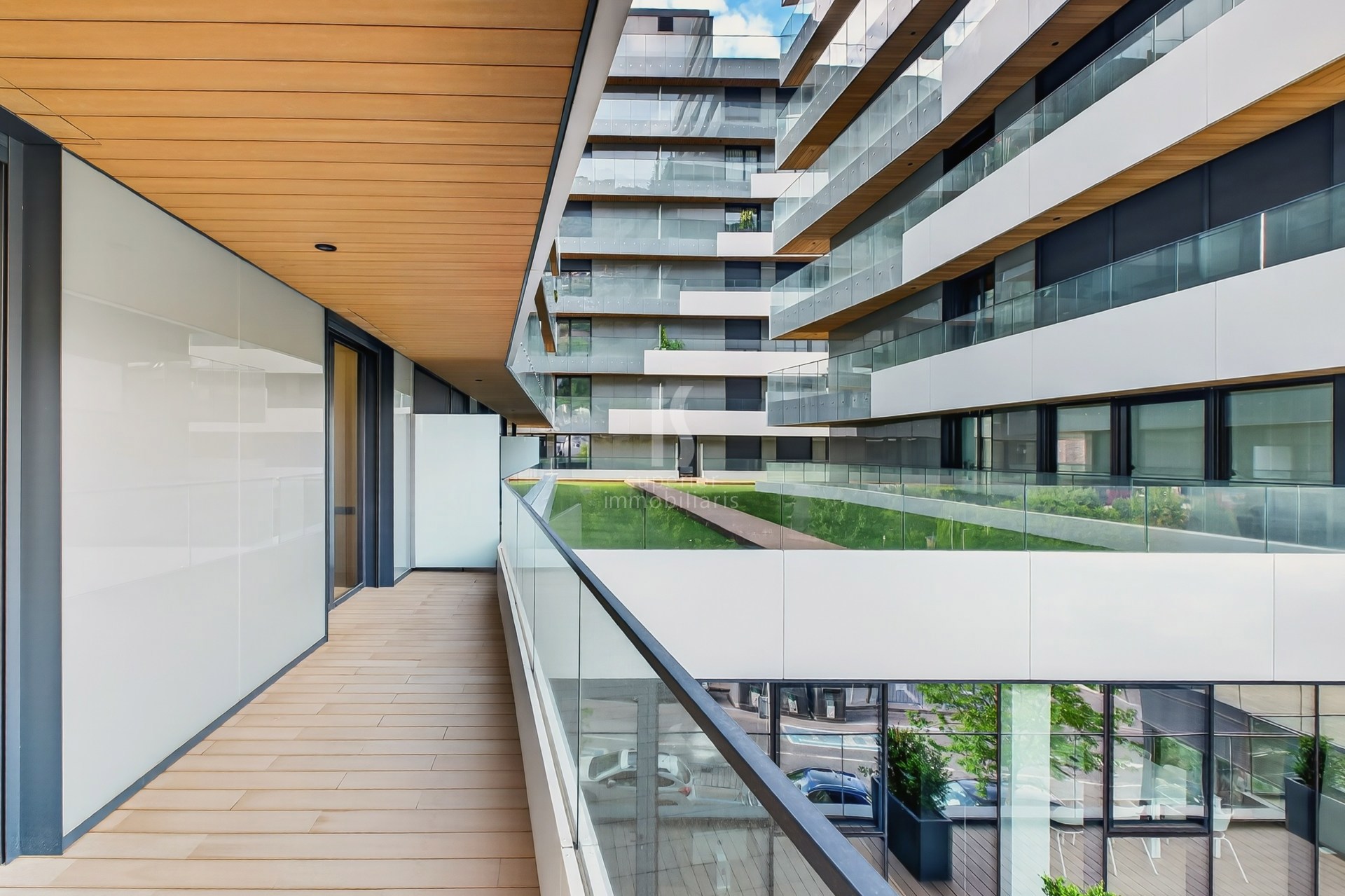 Piso en venta de 3 habitaciones en Escaldes-Engordany con terraza y parking