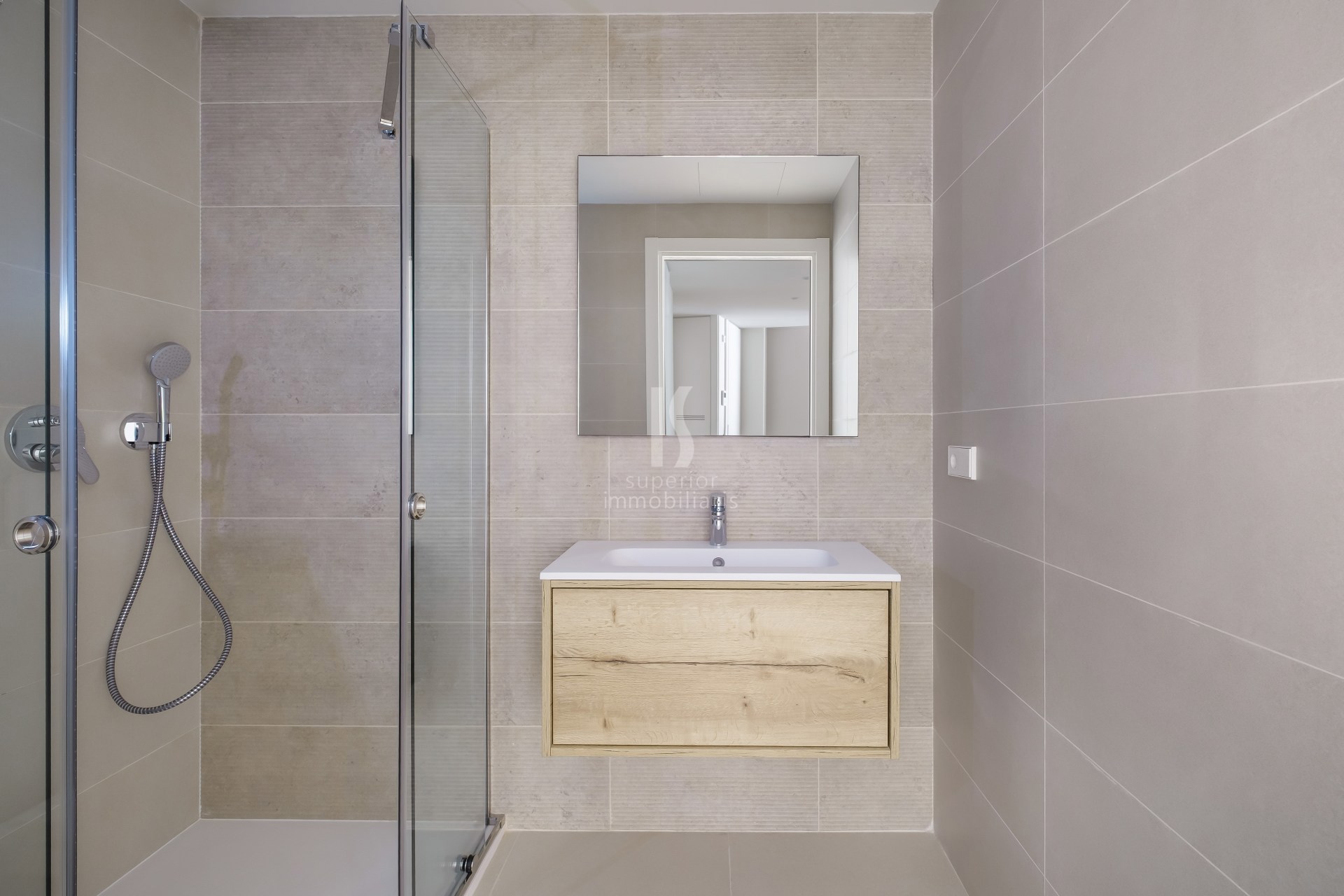 Apartament en venda de 2 habitacions a Escaldes-Engordany amb terrassa i parking