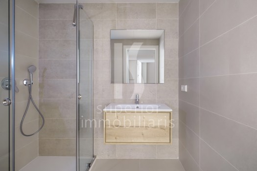 Apartament en venda de 2 habitacions a Escaldes-Engordany amb terrassa i parking