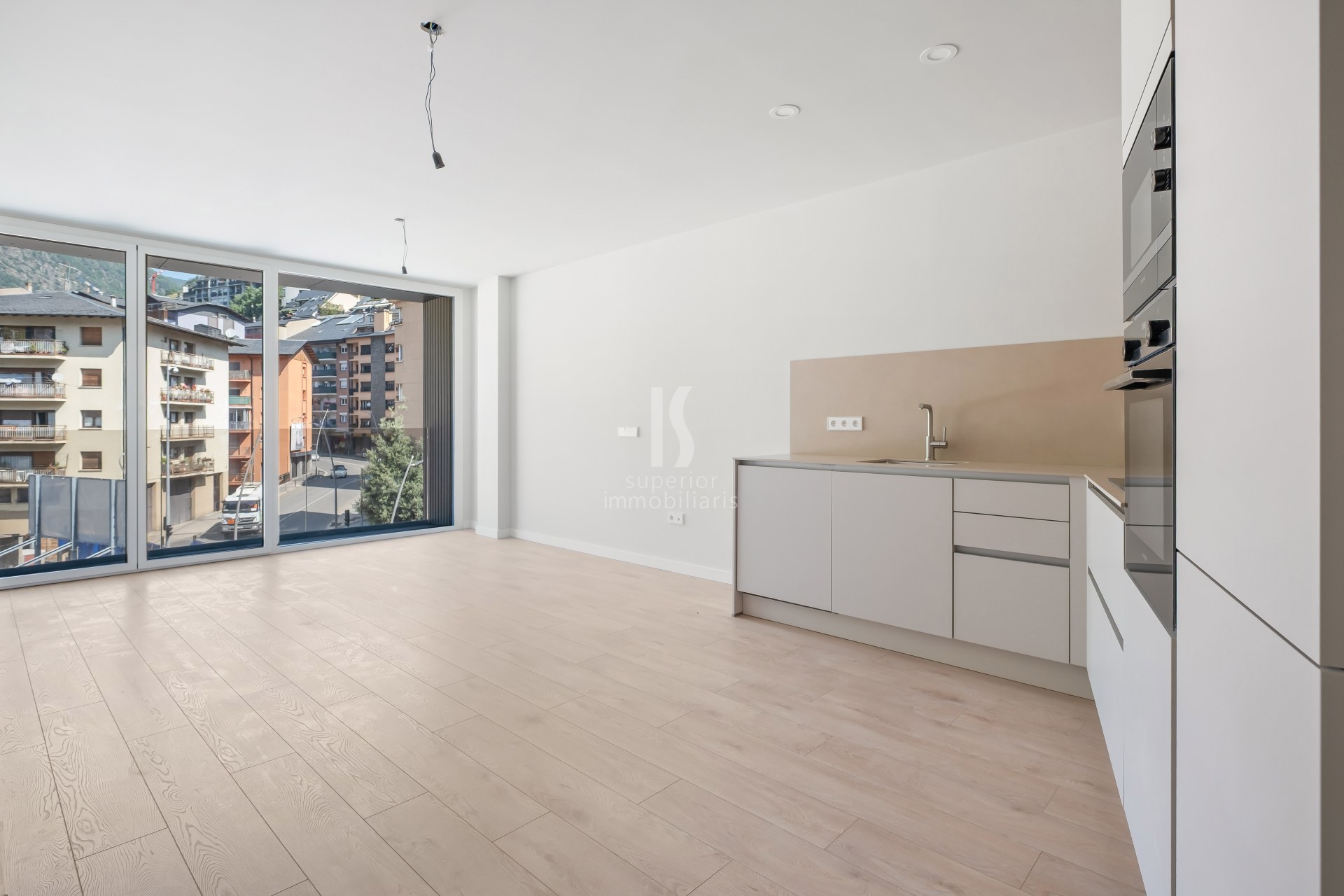 Apartament en venda de 2 habitacions a Escaldes-Engordany amb terrassa i parking