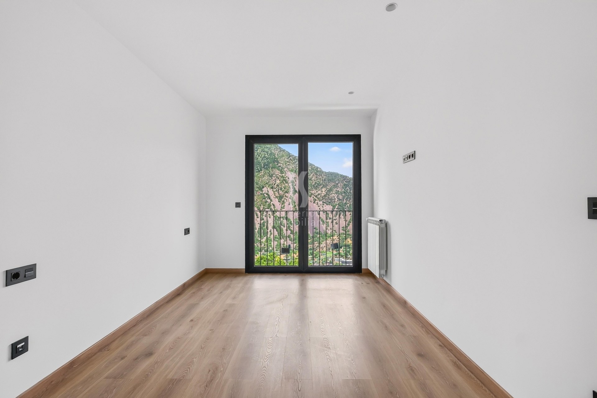 Chalet de alquiler en Andorra la Vella, 3 habitaciones, 184 metros