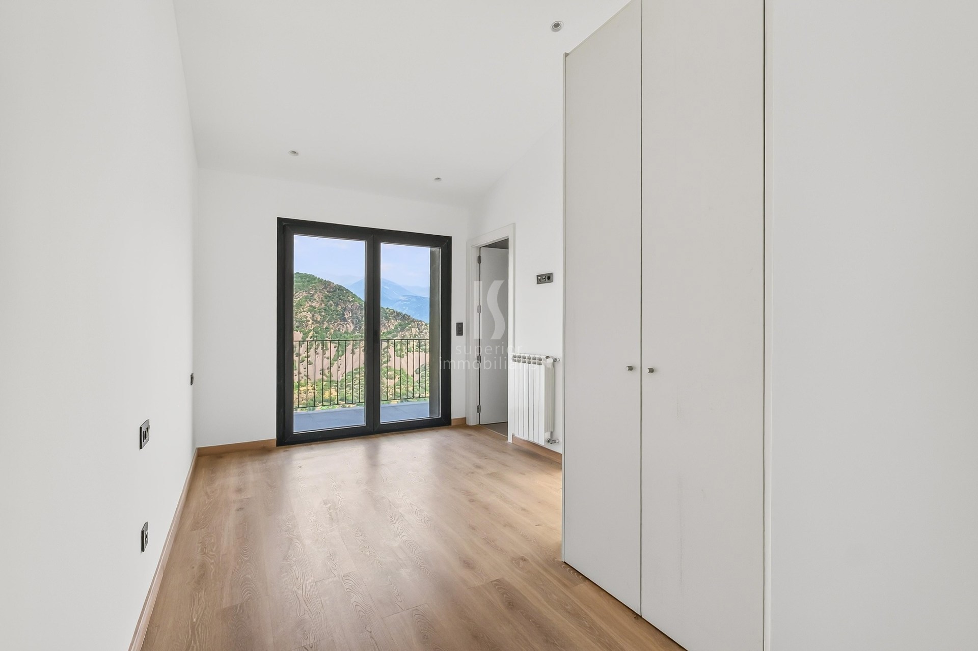 Chalet de alquiler en Andorra la Vella, 3 habitaciones, 184 metros
