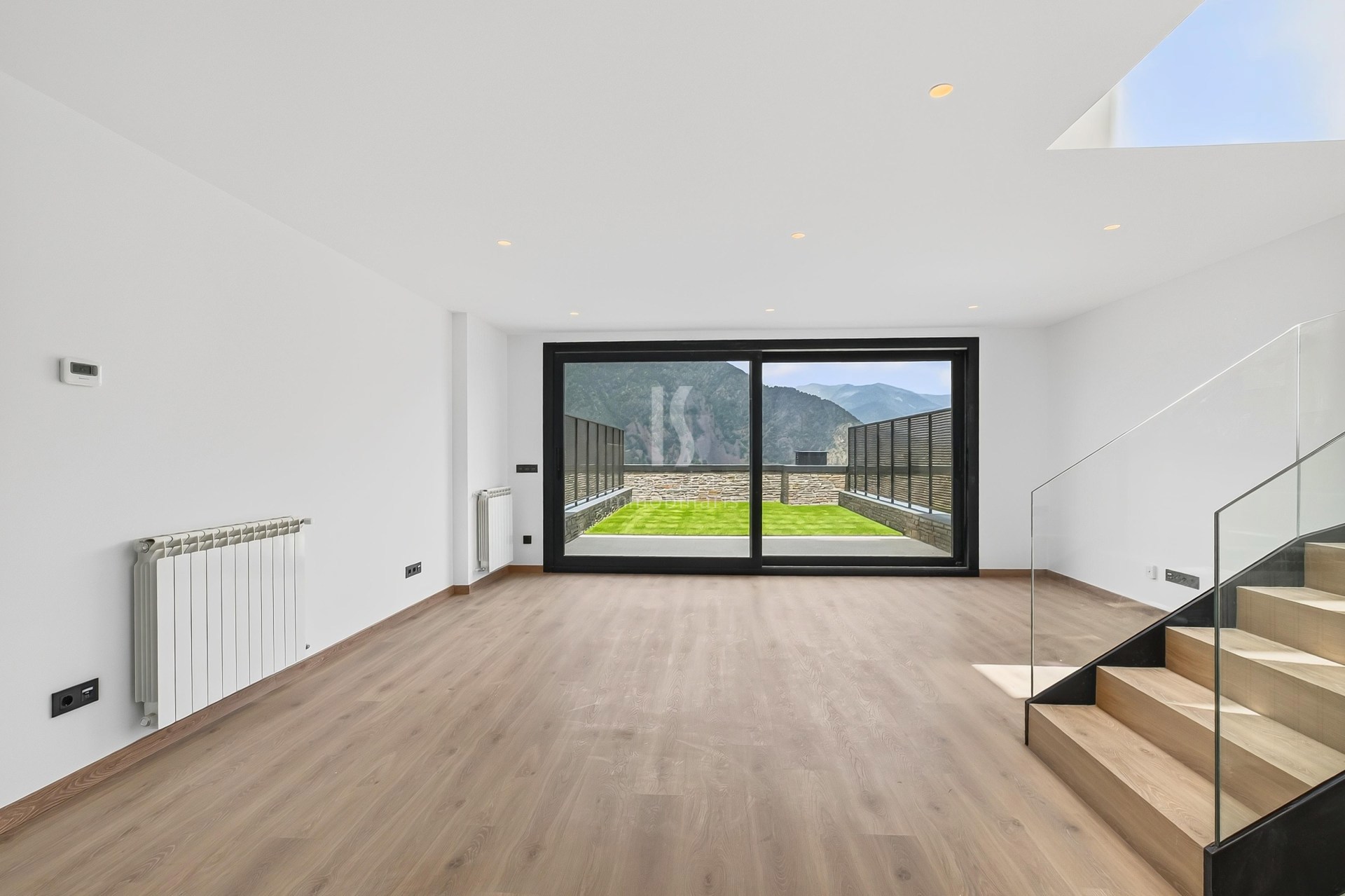 Chalet de alquiler en Andorra la Vella, 3 habitaciones, 188 metros