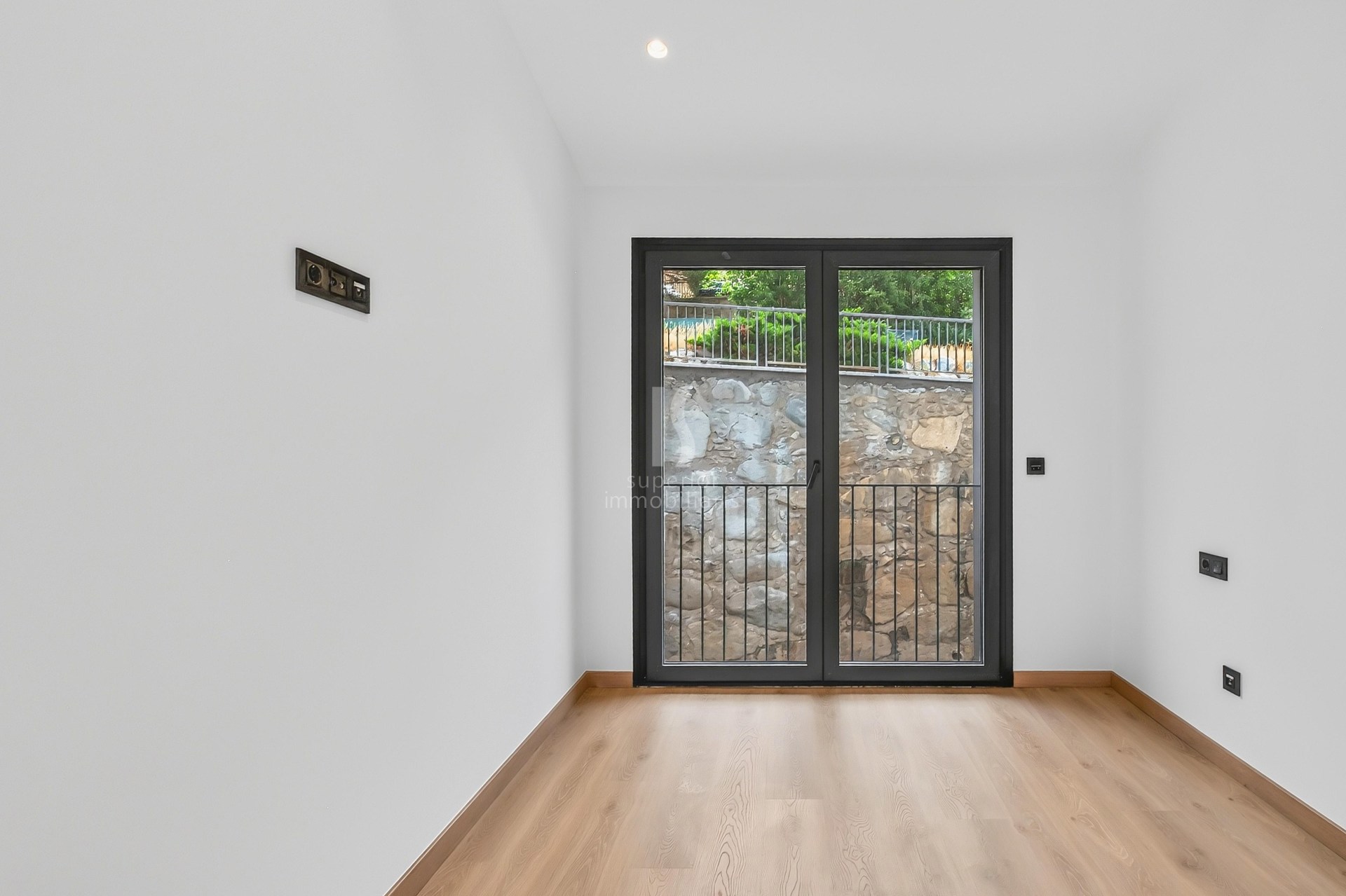 Chalet de alquiler en Andorra la Vella, 3 habitaciones, 188 metros