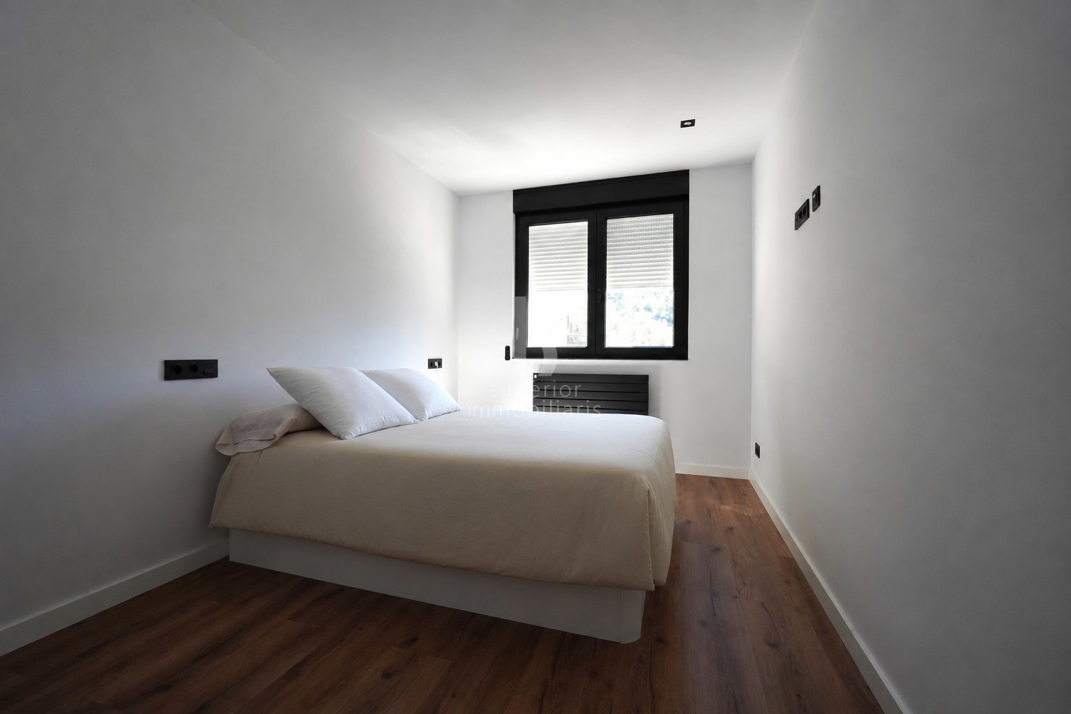 Dúplex en alquiler de 3 habitaciones en Escaldes-Engordany con parking