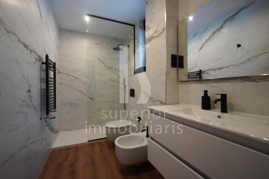 Duplex à location avec 3 chambres en Escaldes-Engordany avec parking