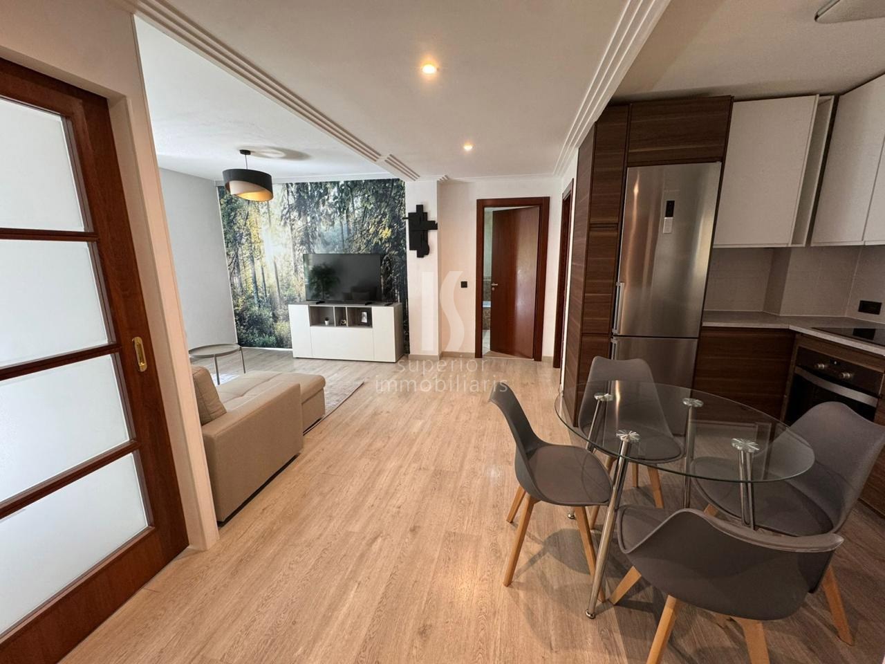 Pis en venda a Arinsal, 3 habitacions, 85 metres