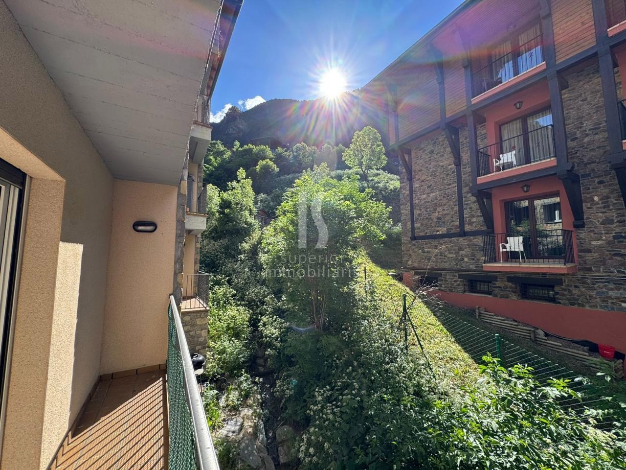 Pis en venda a Arinsal, 3 habitacions, 85 metres