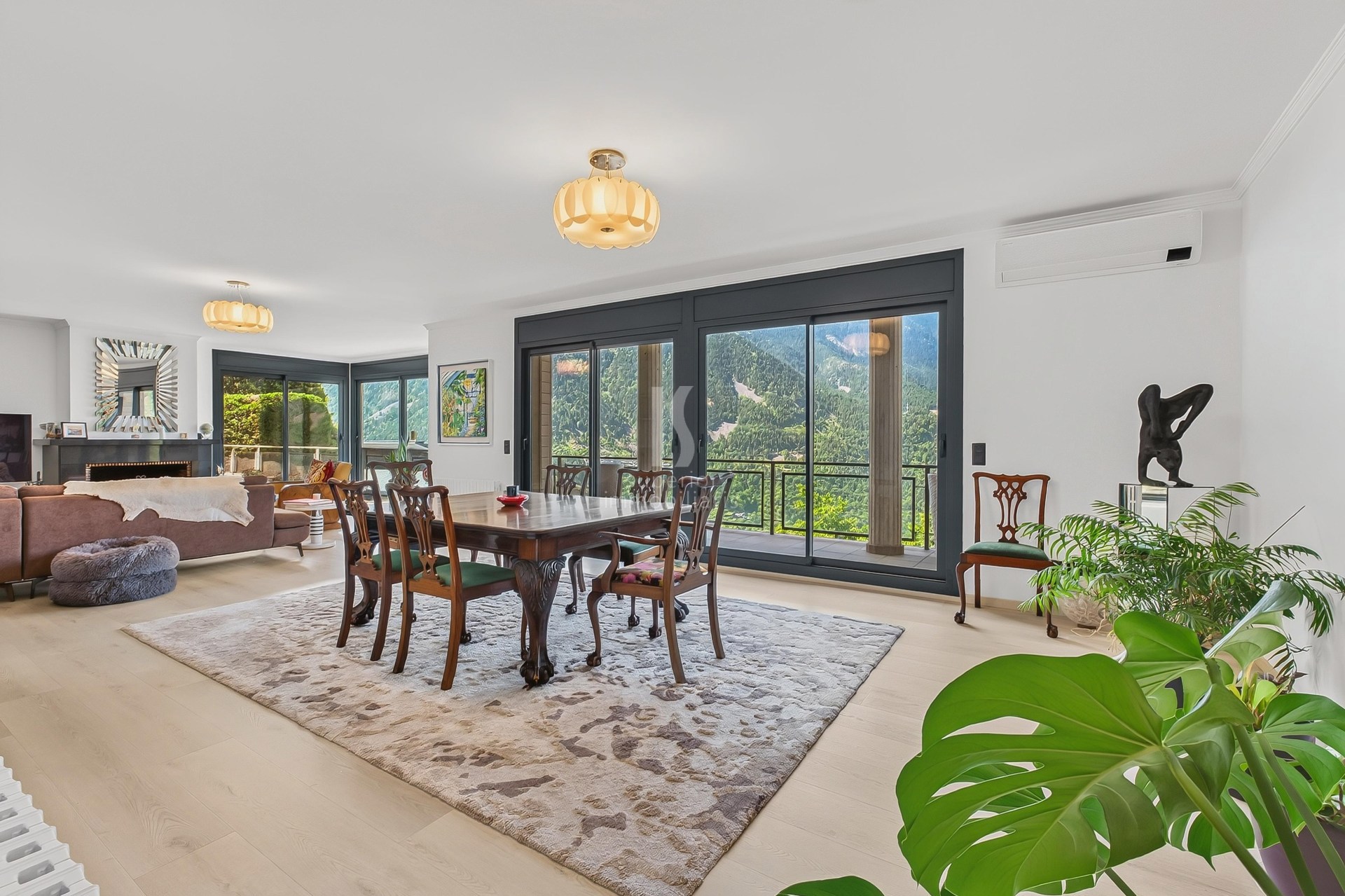 Maison à la vente avec 5 chambres en Escaldes-Engordany avec terrasse et parking