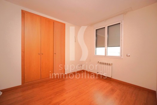 Piso en alquiler de 3 habitaciones en Andorra la Vella con parking