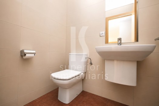 Piso en alquiler de 3 habitaciones en Andorra la Vella con parking