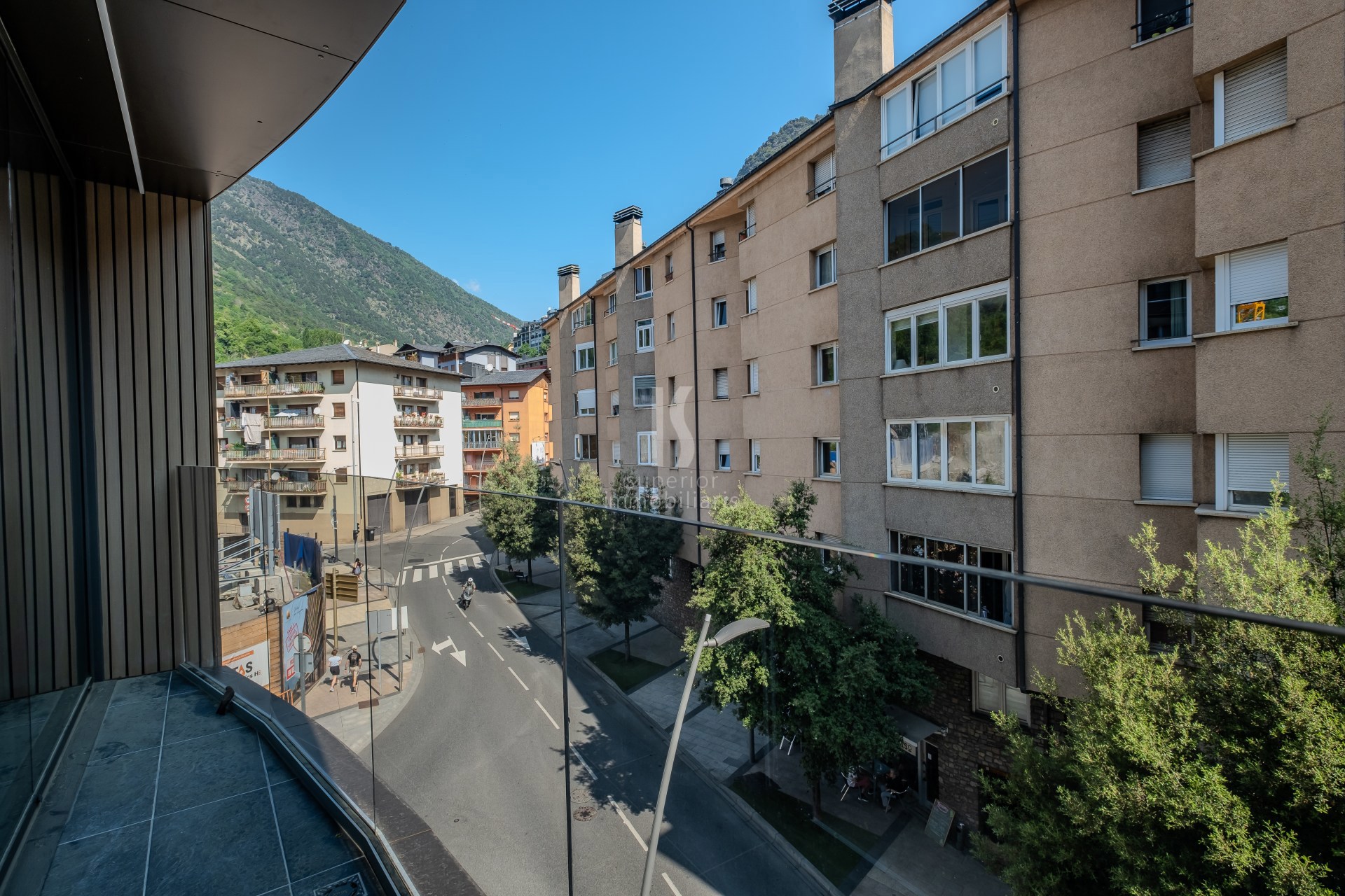 Appartement à location avec 2 chambres en Escaldes-Engordany avec terrasse et parking