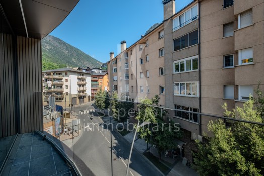 Apartament en lloguer de 2 habitacions a Escaldes-Engordany amb terrassa i parking