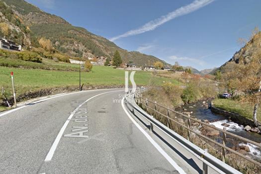 Terrain à vente en La Cortinada (Ordino)
