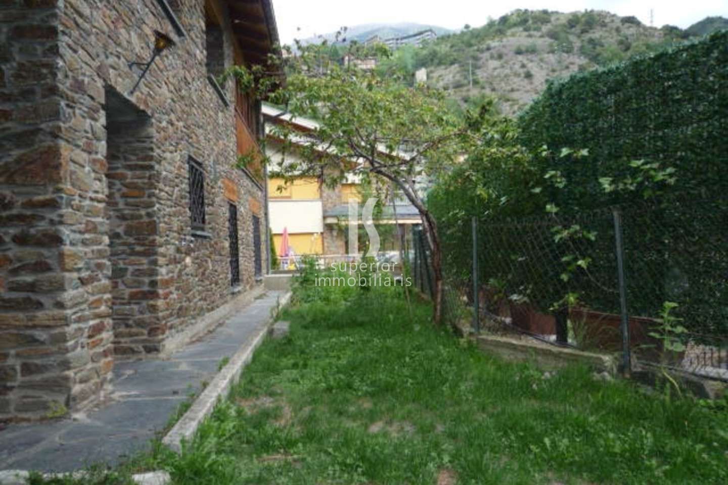 Xalet en venda a Sant Julià de Lòria, 5 habitacions, 150 metres