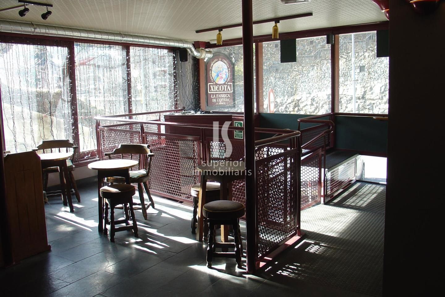 Local en venta en Arinsal (La Massana)