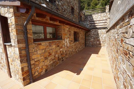 Maison à la vente avec 4 chambres en El Forn (Canillo) avec parking