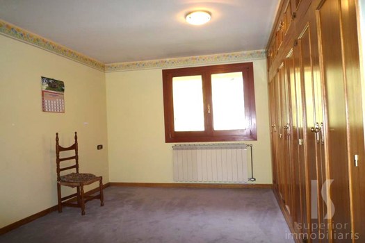Appartement dernier étage à vente avec 3 chambres en La Massana avec terrasse et parking