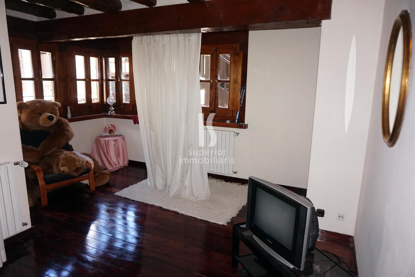 Pis en venda a Arinsal, 4 habitacions, 180 metres