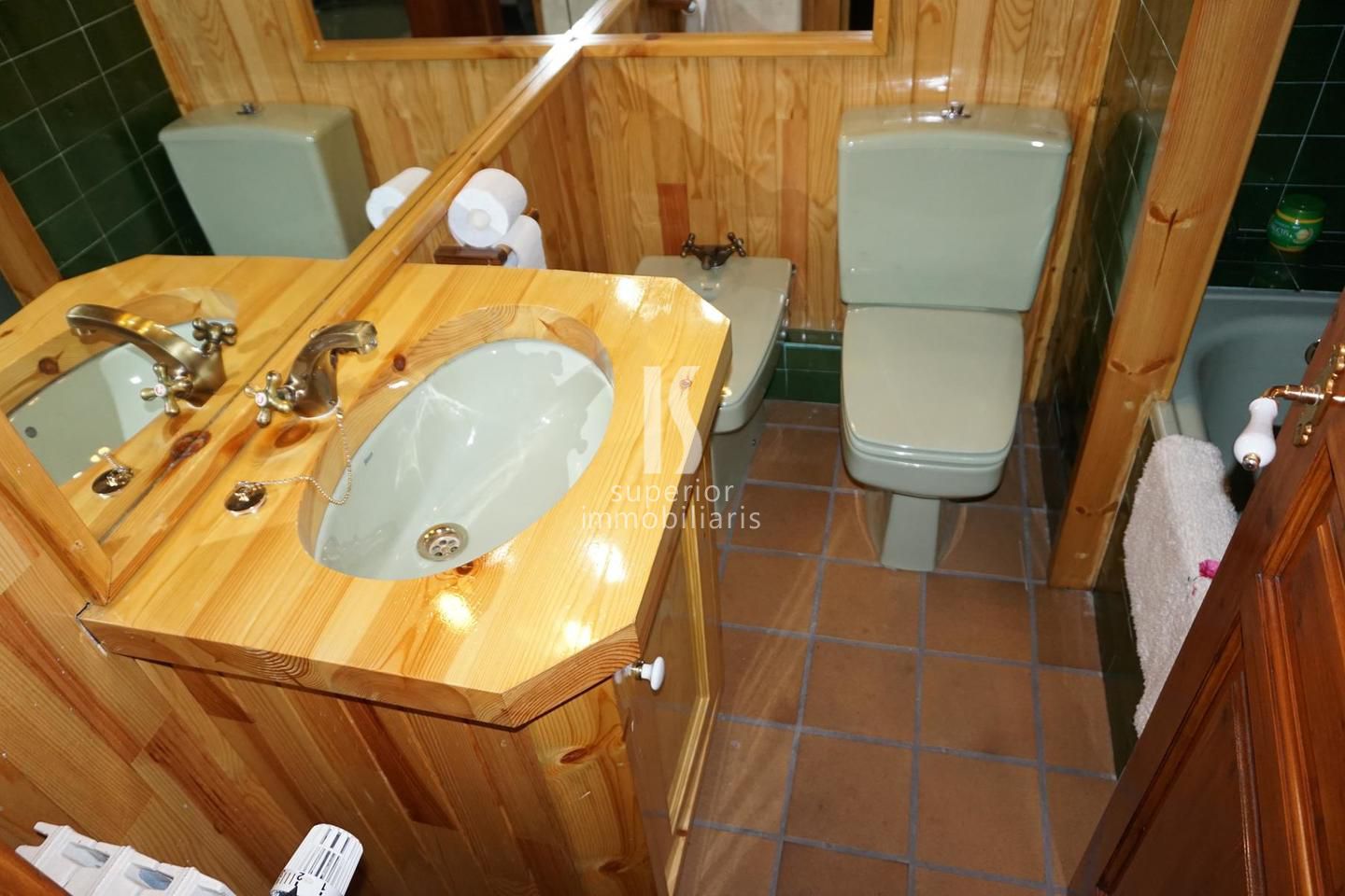 Pis en venda a Arinsal, 4 habitacions, 180 metres