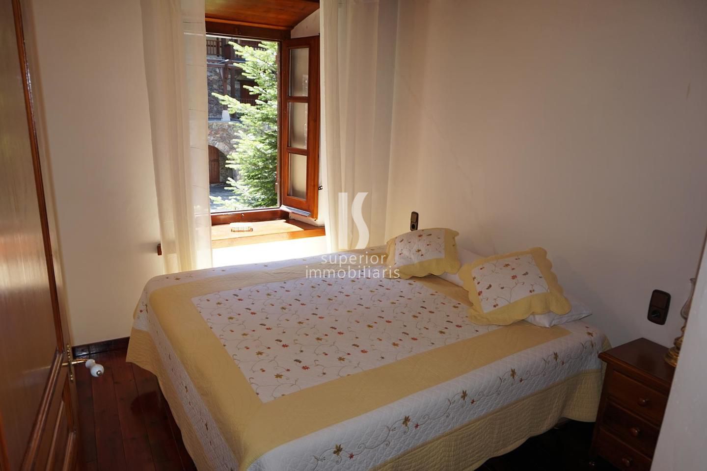 Pis en venda a Arinsal, 4 habitacions, 180 metres