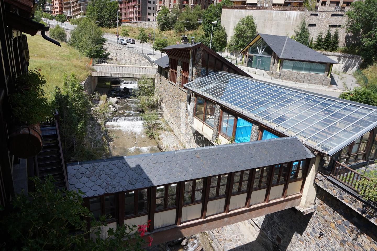 Pis en venda a Arinsal, 4 habitacions, 180 metres